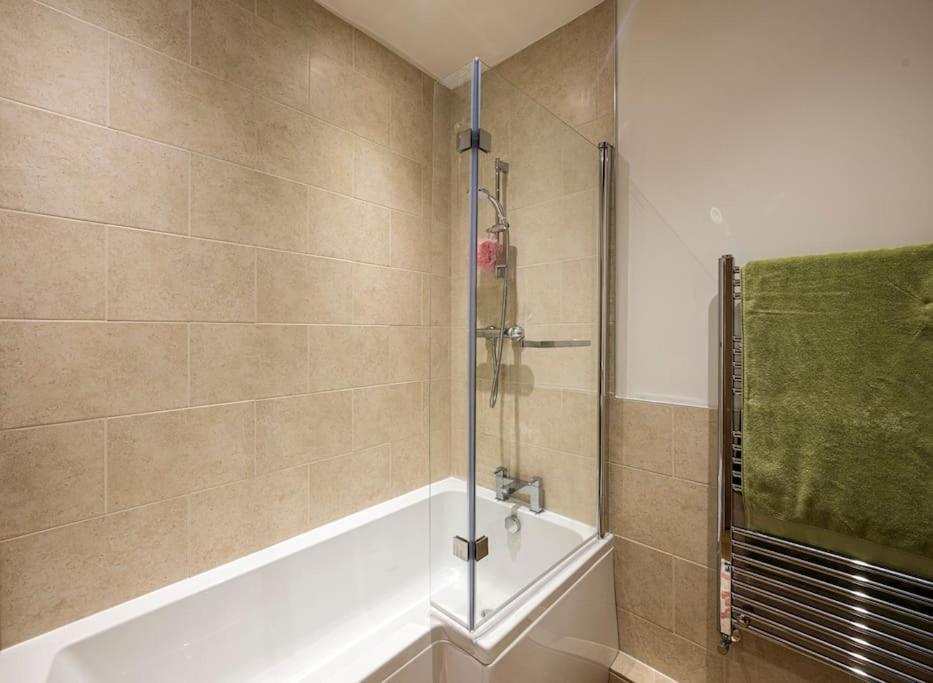 Barbican, Plymouth Outstanding Luxury Apartment エクステリア 写真