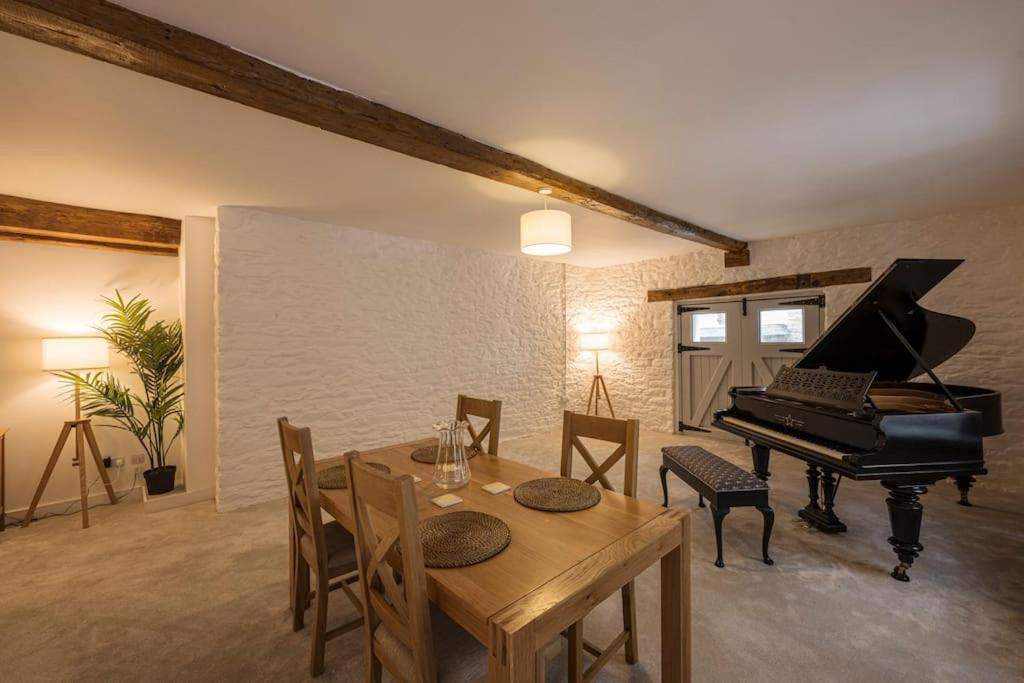Barbican, Plymouth Outstanding Luxury Apartment エクステリア 写真
