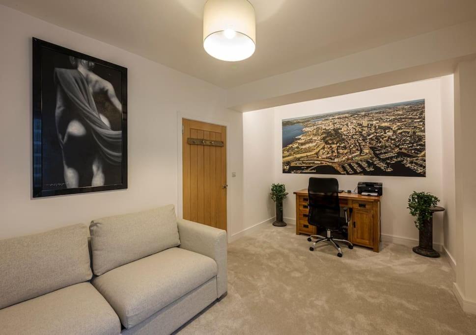 Barbican, Plymouth Outstanding Luxury Apartment エクステリア 写真